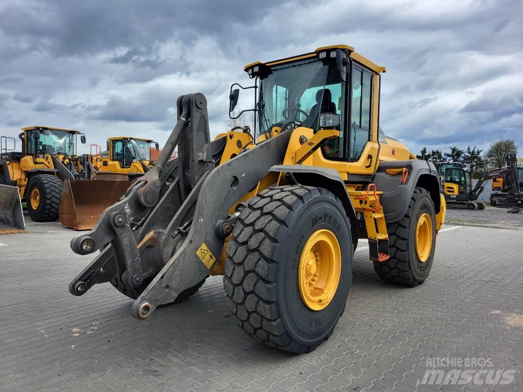 Volvo L 110 H 轮式装载机