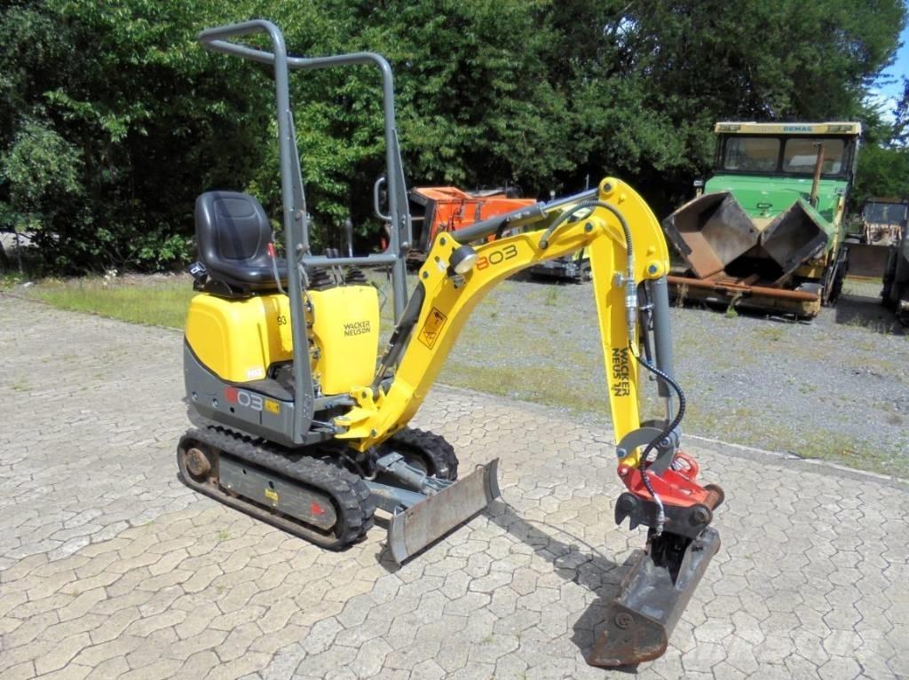 Wacker Neuson 803 小型挖掘机