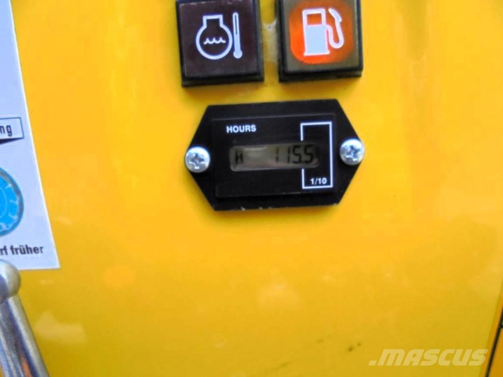 Wacker Neuson 803 小型挖掘机