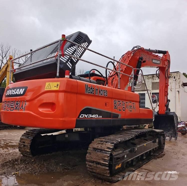Doosan DX 340 LC 履带挖掘机