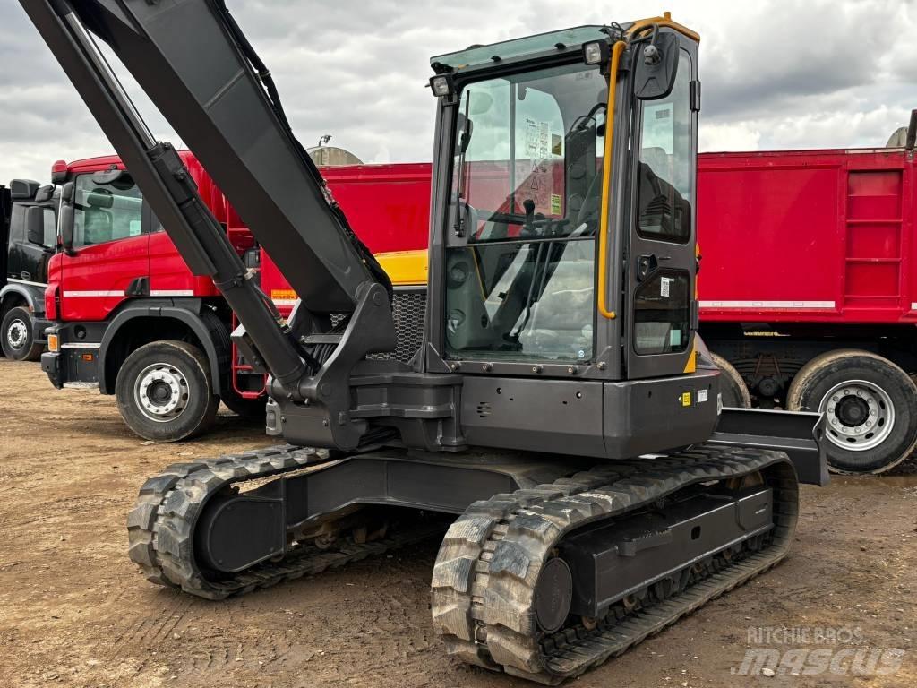Volvo ECR 88 D 中型挖掘机
