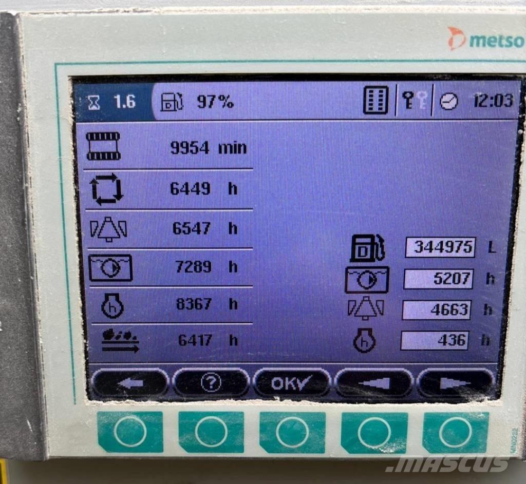 Metso LT 330 D 移动式破碎机