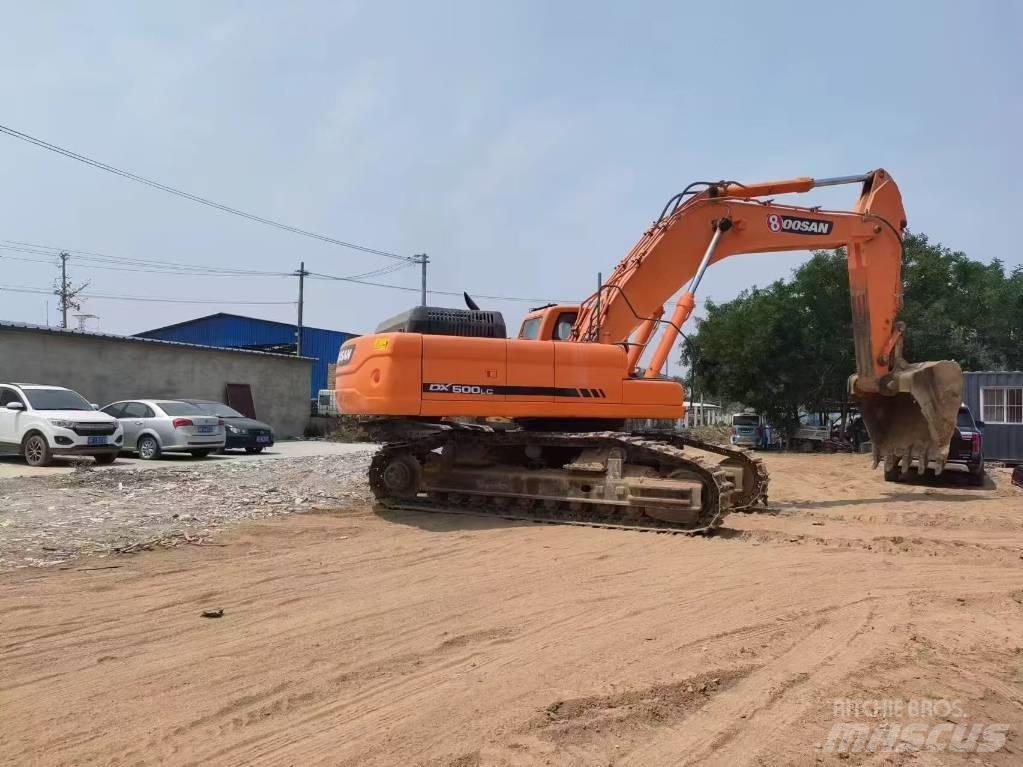 Doosan DX 500 LC 履带挖掘机
