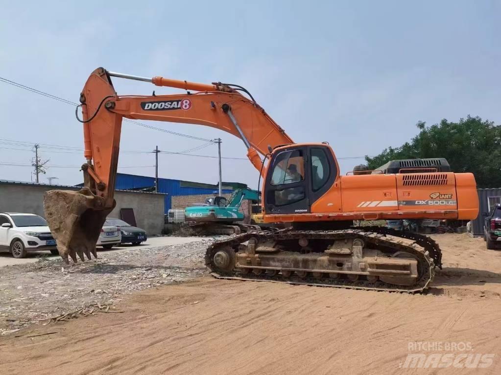 Doosan DX 500 LC 履带挖掘机