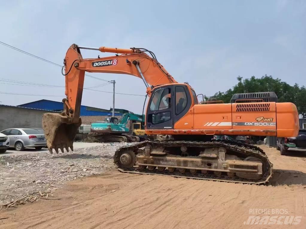 Doosan DX 500 LC 履带挖掘机