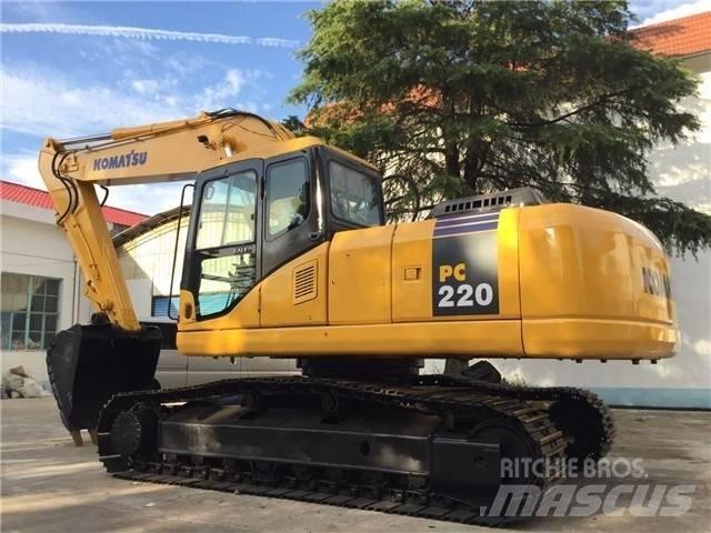 Komatsu pc220-7 履带挖掘机