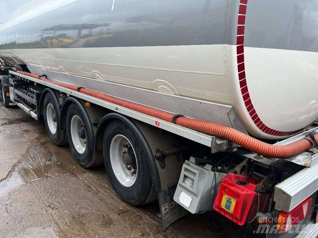Scania R 450 牵引车