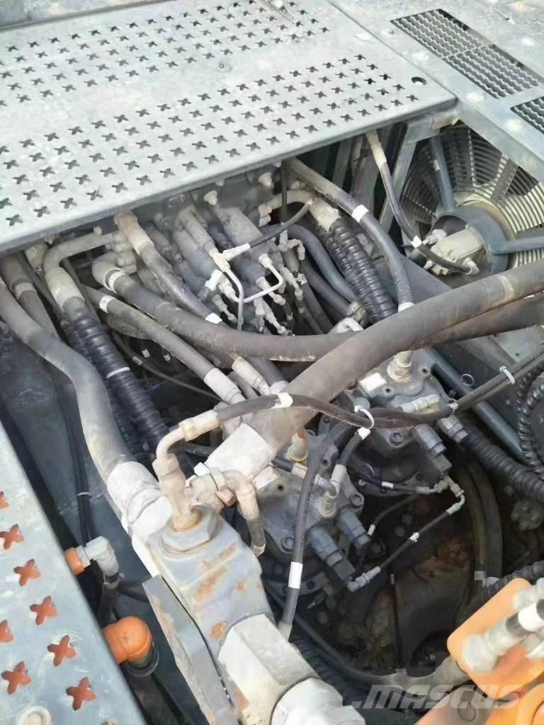 Doosan DX 530 LC-5 履带挖掘机