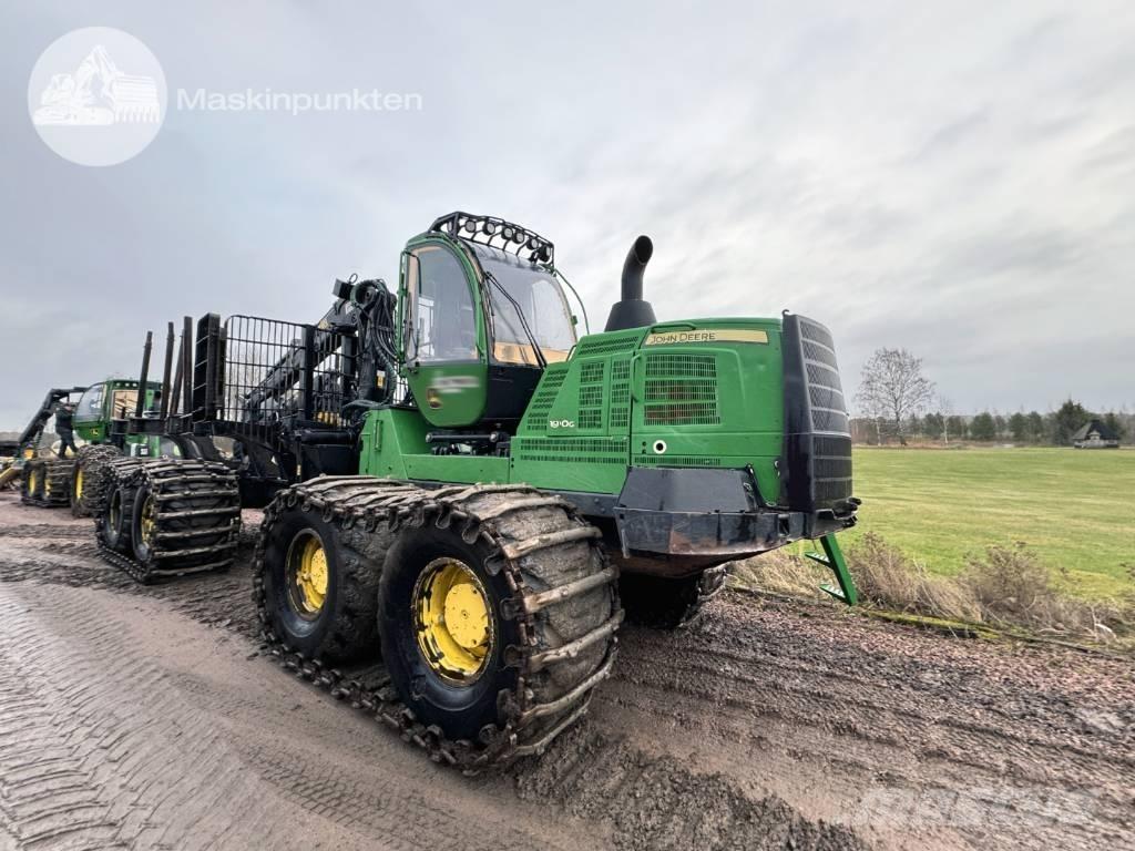 John Deere 1910 G 集运机