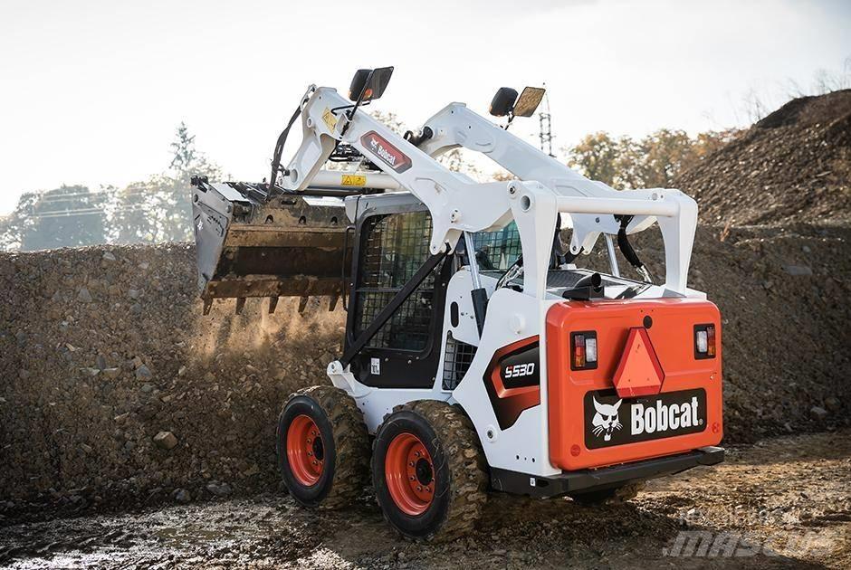 Bobcat S 530 滑移装载机