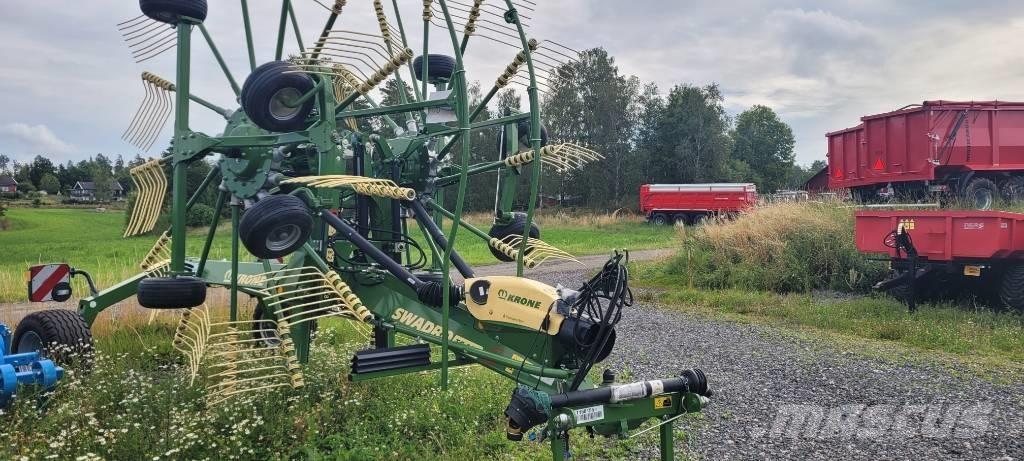 Krone Swadro TC 810 料堆整形机