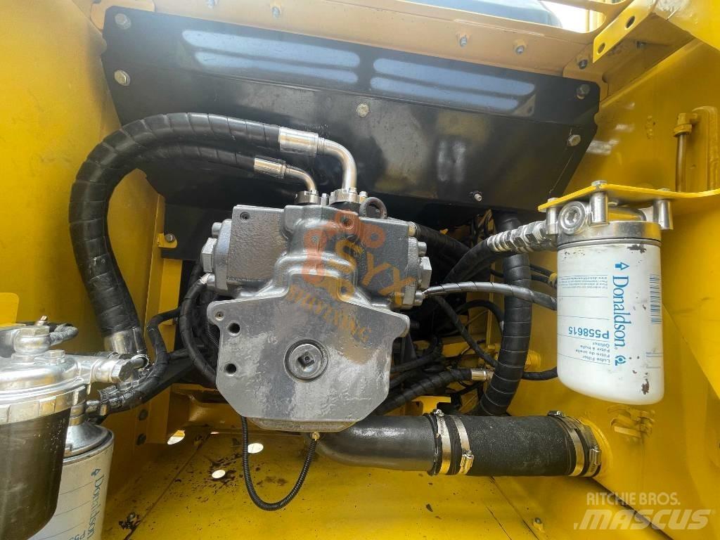 Komatsu PC 220 履带挖掘机