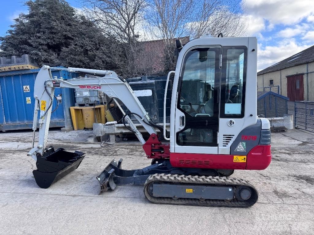 Takeuchi TB 219 小型挖掘机