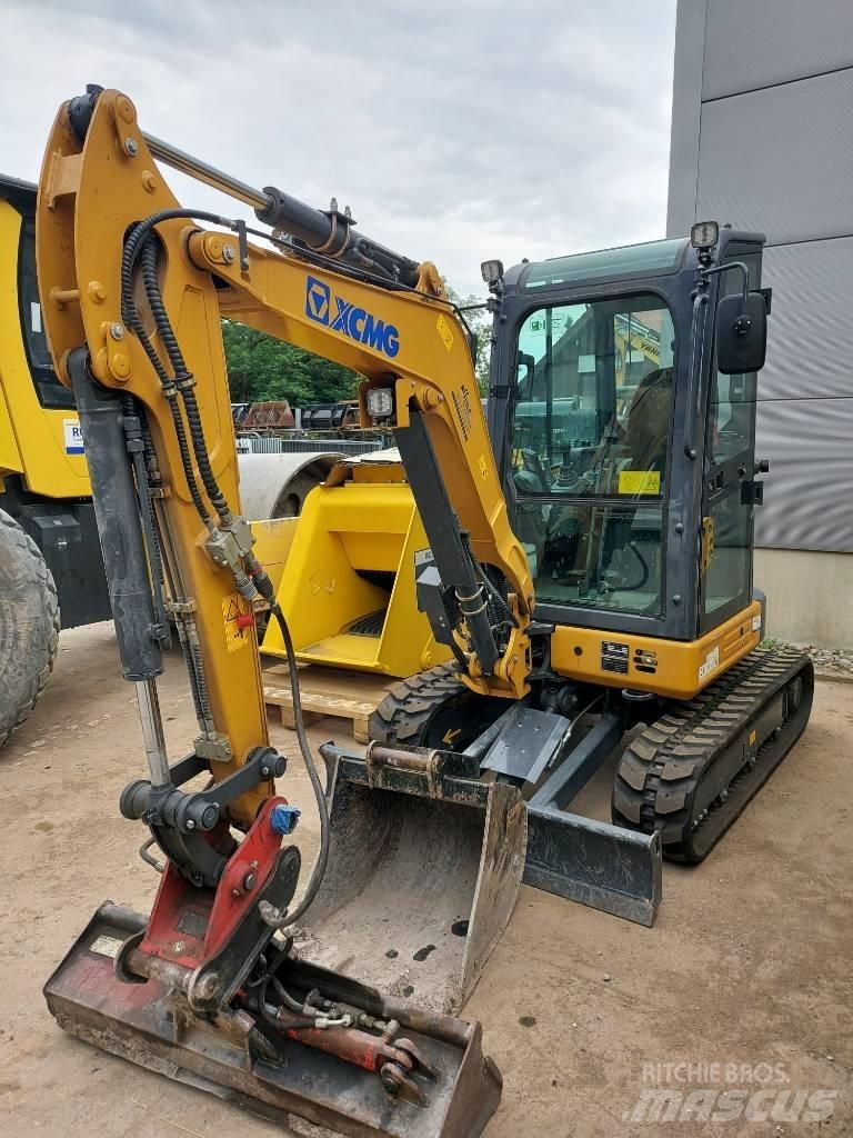 XCMG XE 27 E 小型挖掘机