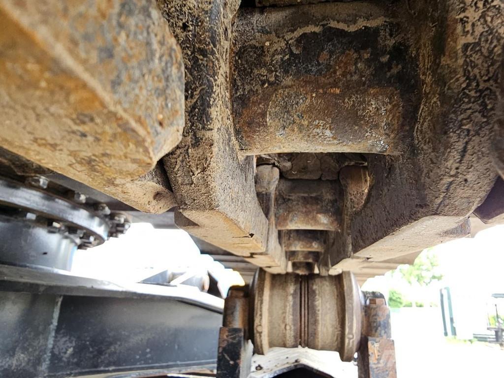 Sany SY135C 履带挖掘机