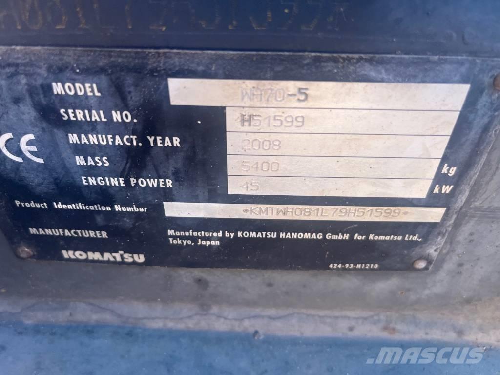 Komatsu WA 70-5 小型装载机