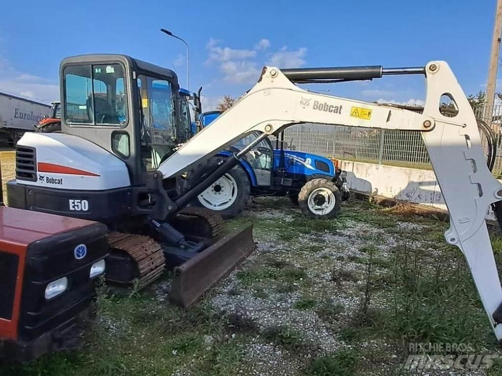 Bobcat E50 小型挖掘机