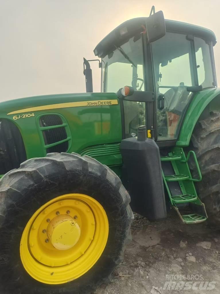 John Deere 6J-2104 拖拉机/农用车