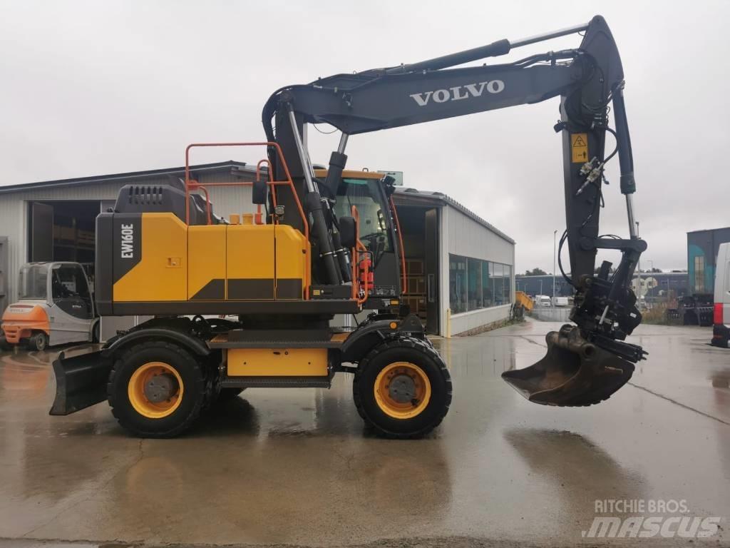 Volvo EW160E 轮式挖掘机
