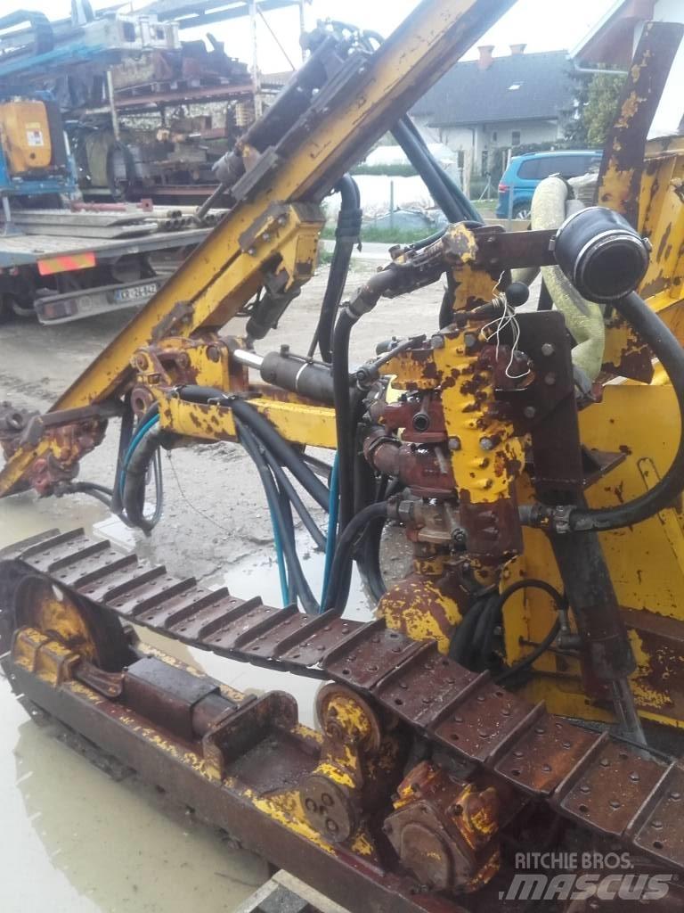 Atlas Copco ROC 301 钻孔机