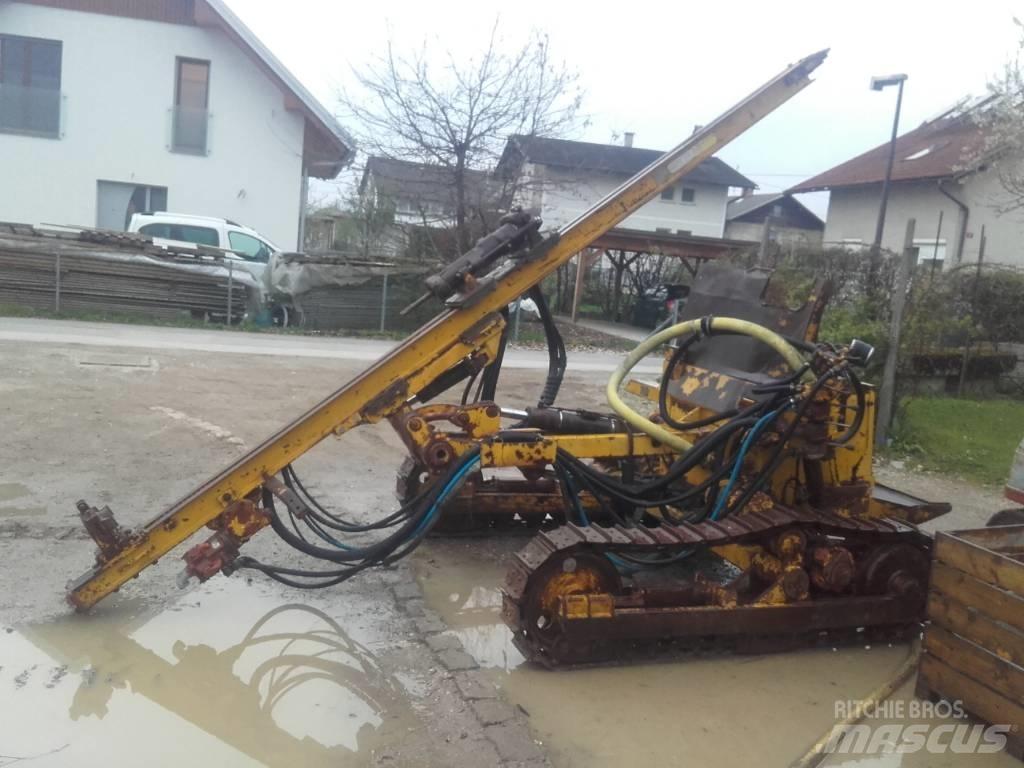 Atlas Copco ROC 301 钻孔机