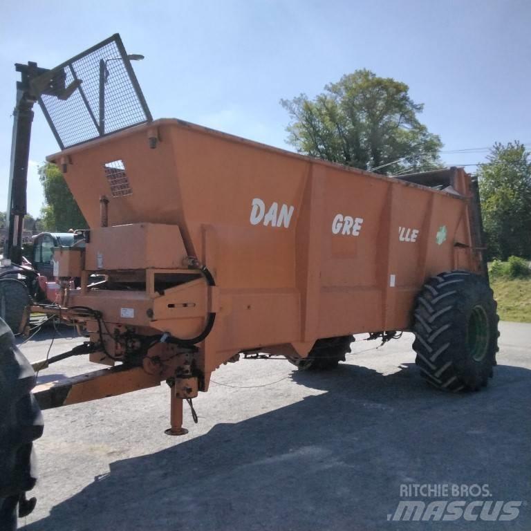 Dangreville EV 10 B1 撒肥机