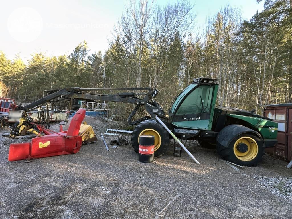Timberjack 870 B 收割机