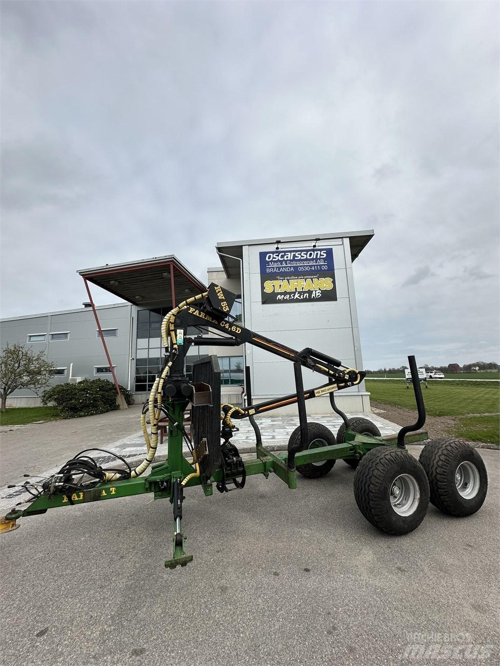 Farma CT 4,6-7 林业拖车