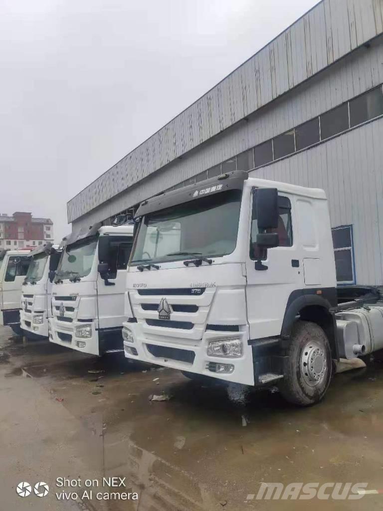 Howo 375 牵引车