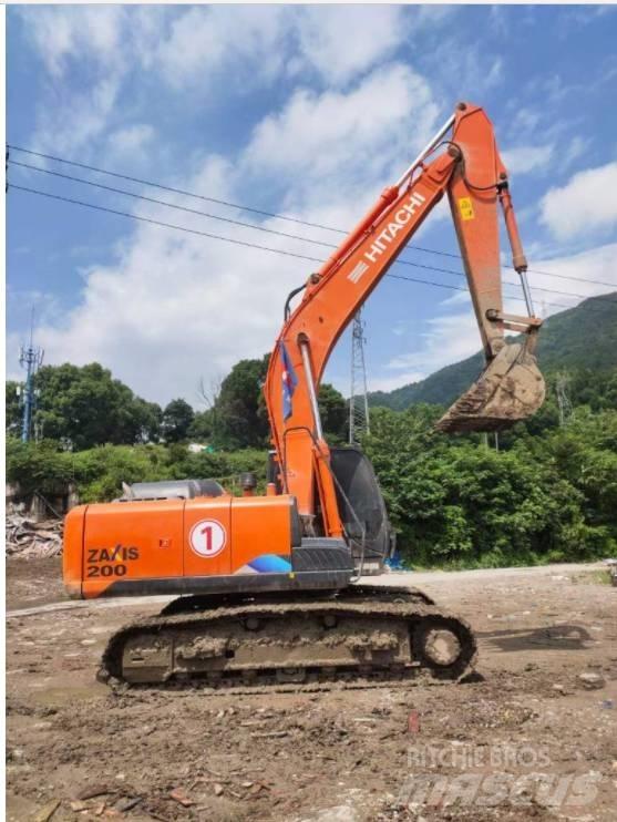 Hitachi EX 200-5 履带挖掘机