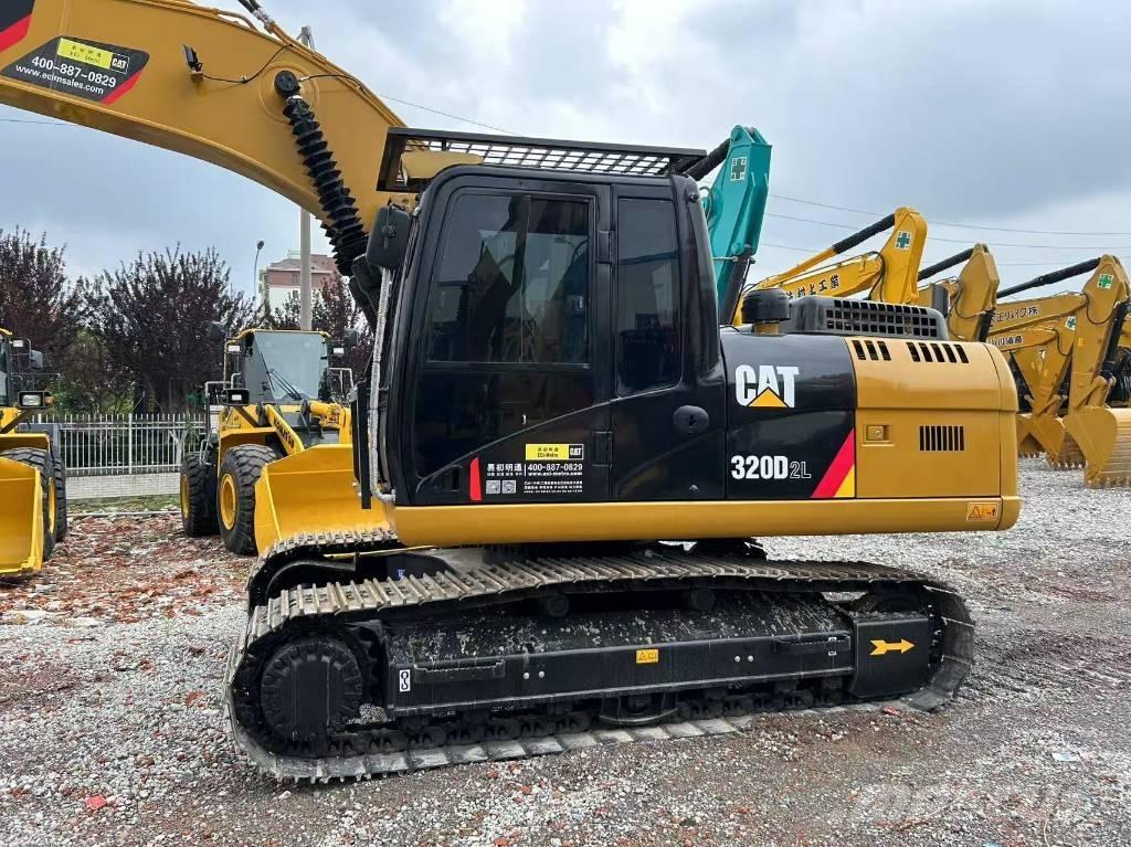 CAT 320D2L 履带挖掘机