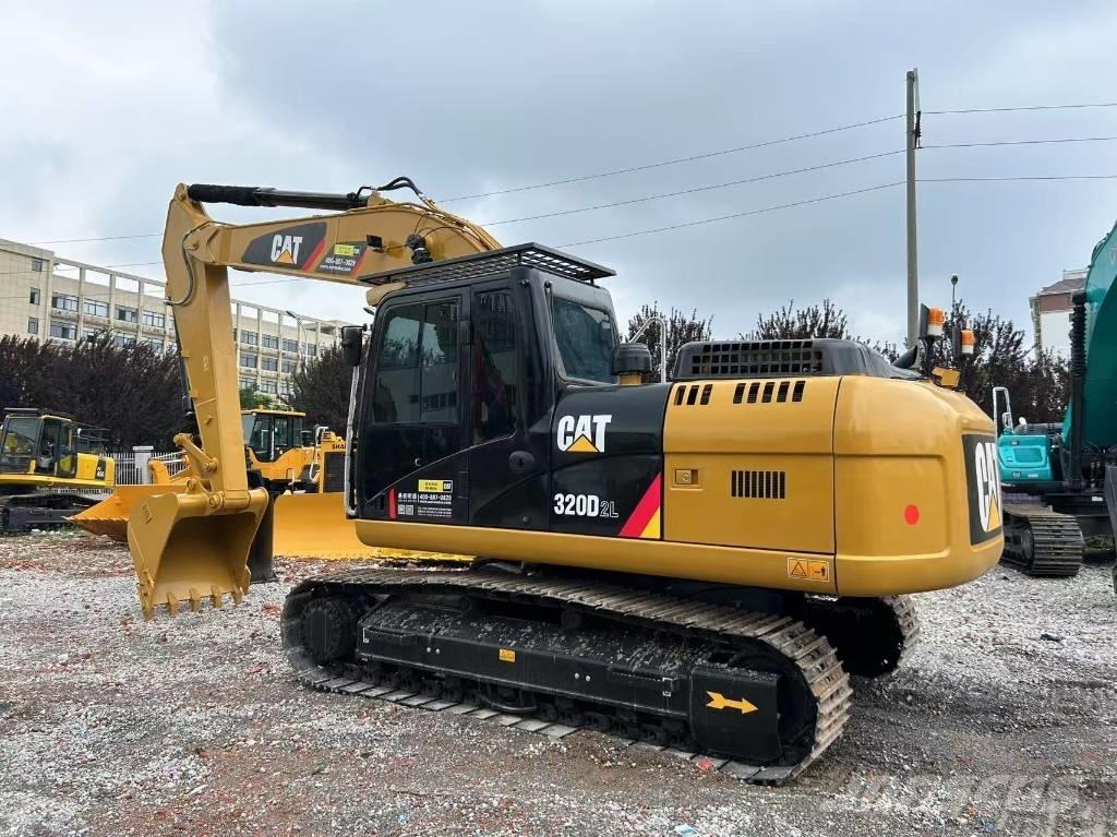 CAT 320D2L 履带挖掘机