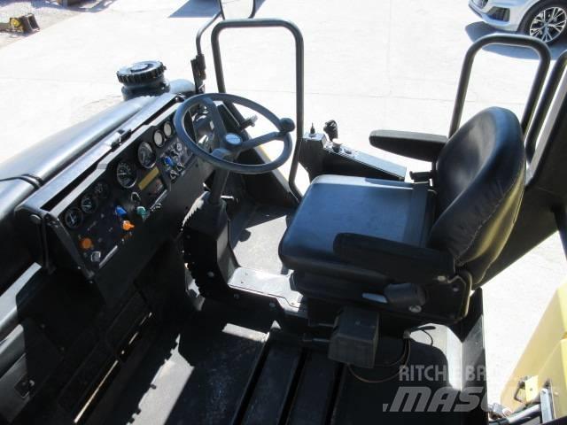 Dynapac CC 422 C 双轮压路机