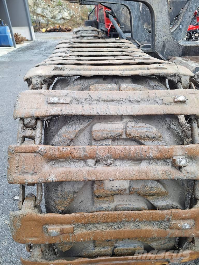 Komatsu 875 集运机