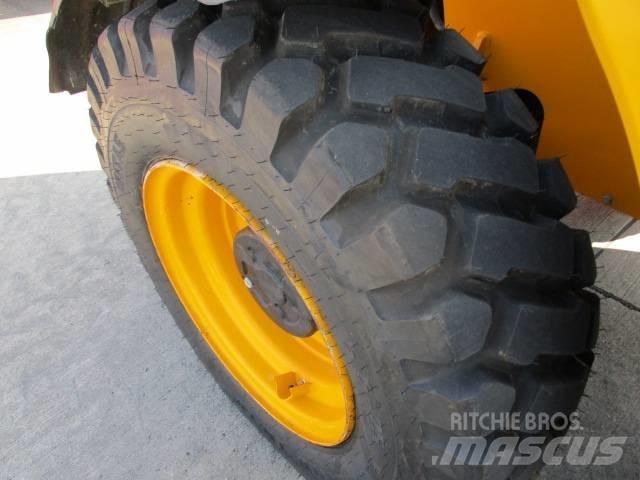 JCB 535-95 (646) 伸缩臂叉装车|叉装车
