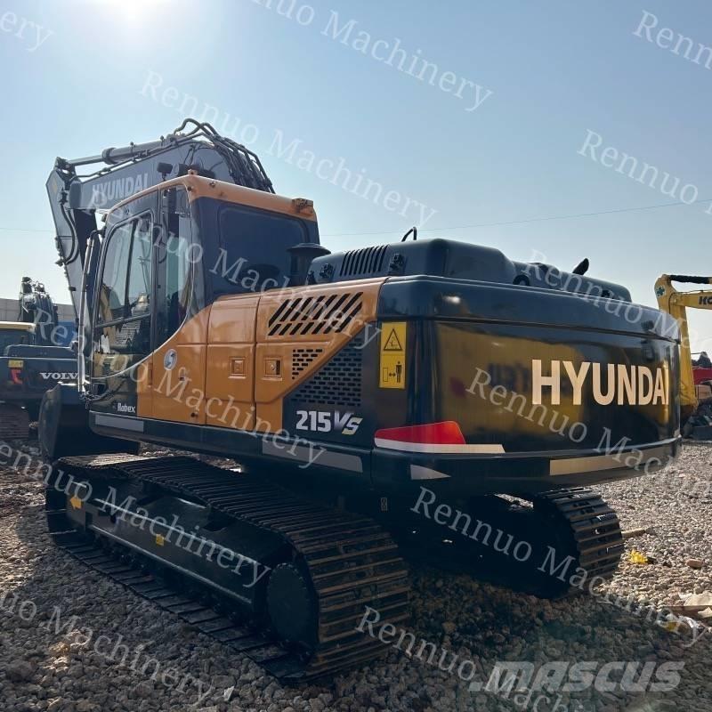 Hyundai 215 履带挖掘机