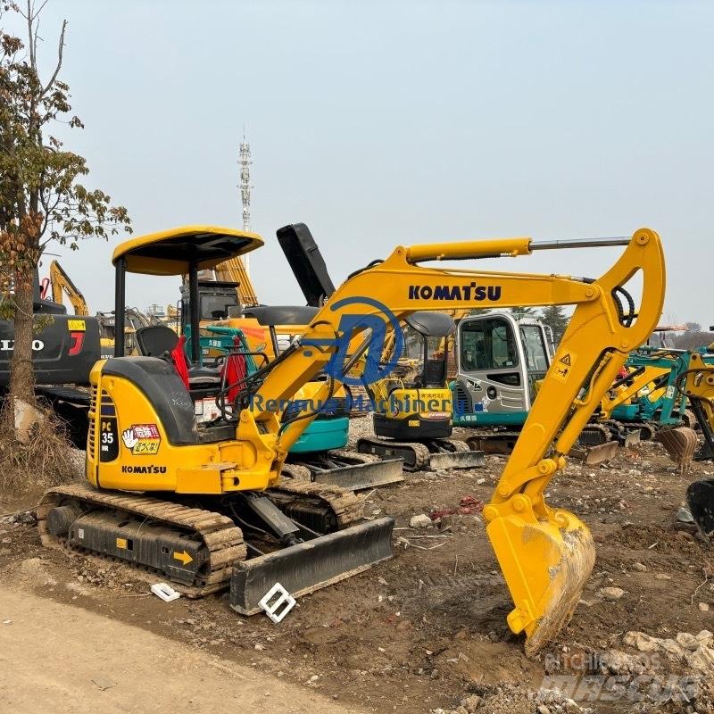 Komatsu PC35MR 小型挖掘机