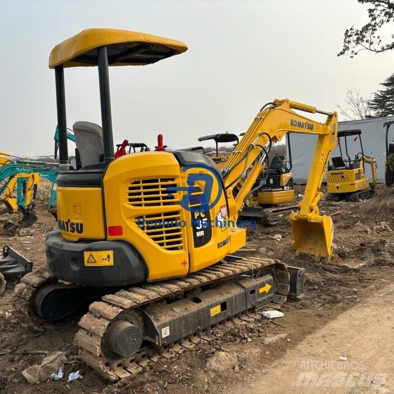 Komatsu PC35MR 小型挖掘机