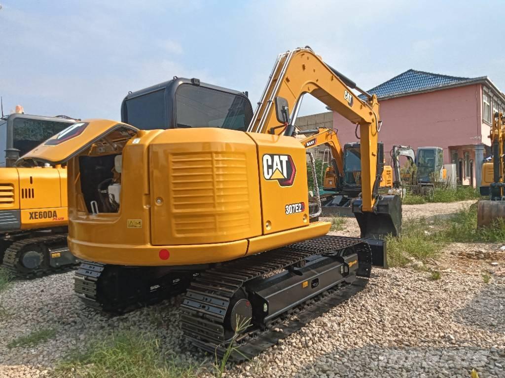 CAT 307E2 小型挖掘机