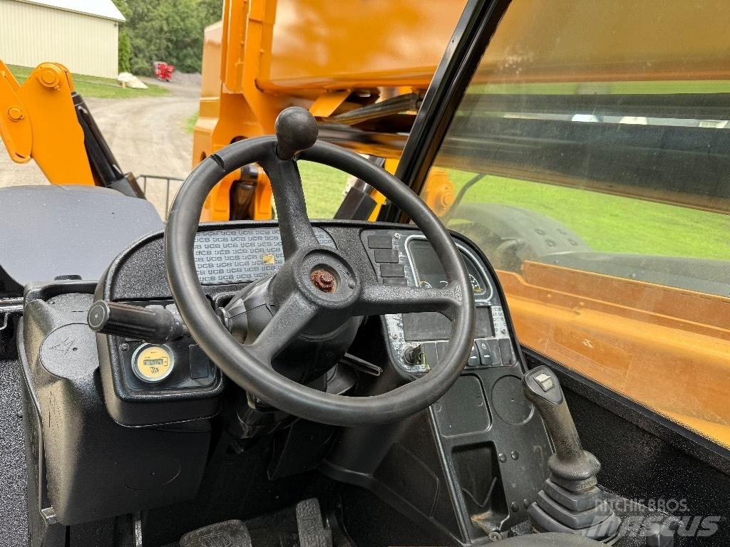JCB 510-56 伸缩臂叉装车|叉装车