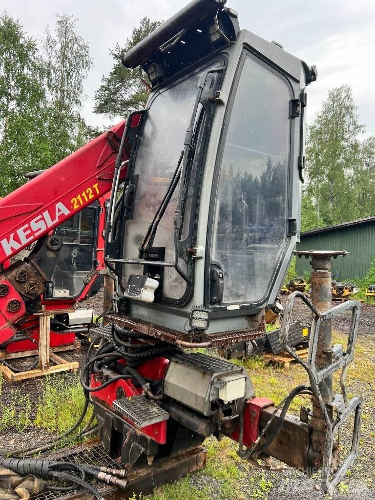 Kesla 2112T 木材起重机