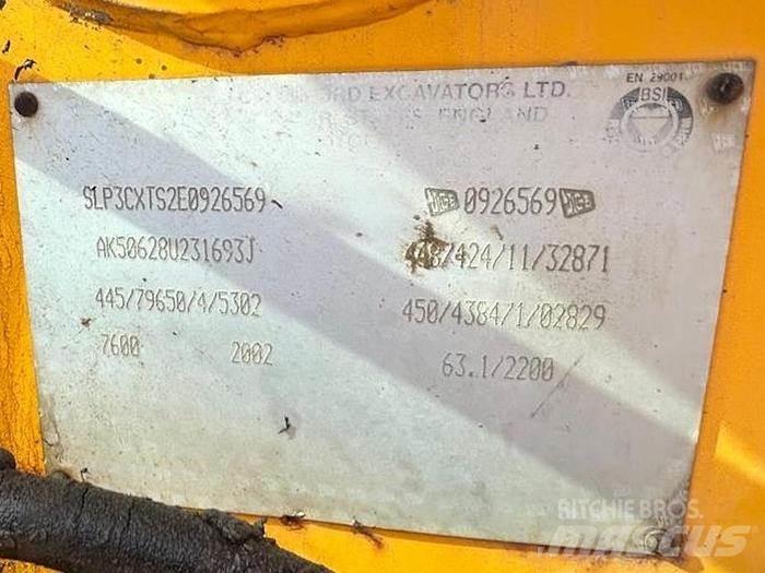 JCB 3CX 反铲装载机