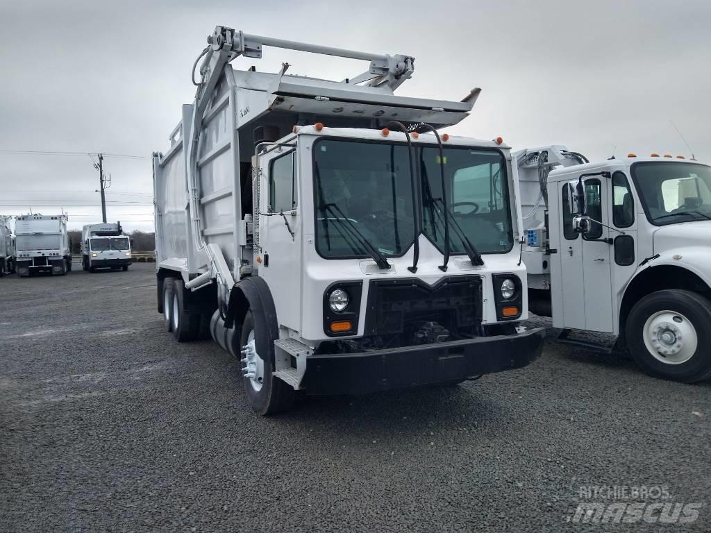 Mack MRU600 垃圾车