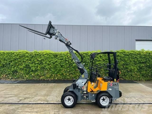 GiANT G 1200 TELE 轮式装载机