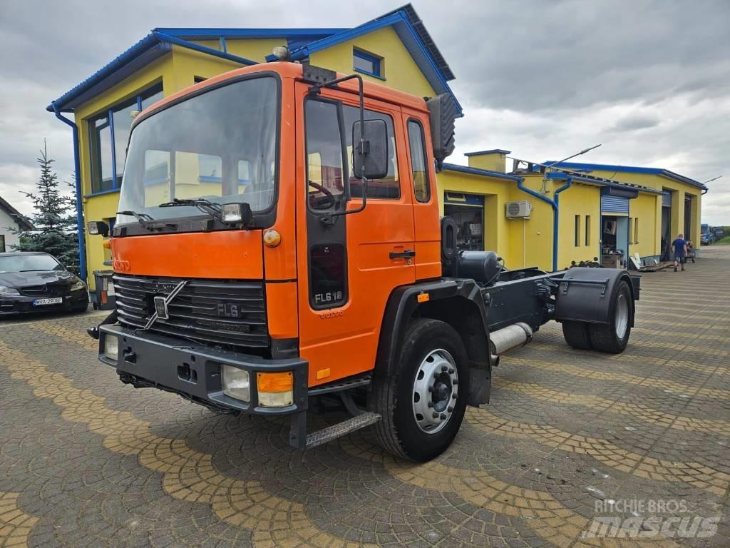 Volvo FL6 180 平板车