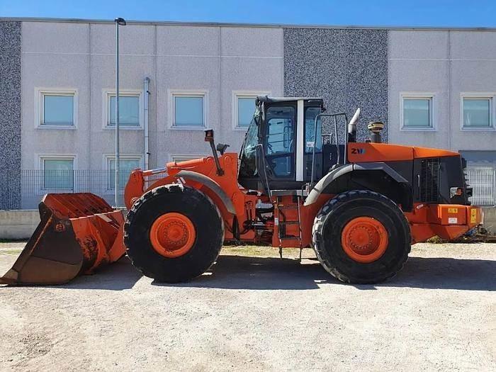Hitachi ZW 310 轮式装载机