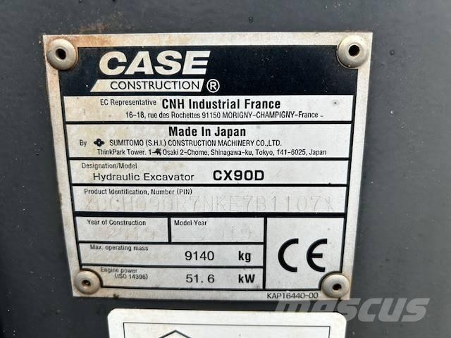 Case IH CX90 D 中型挖掘机