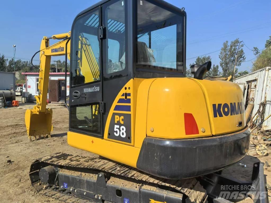 Komatsu PC 58 小型挖掘机