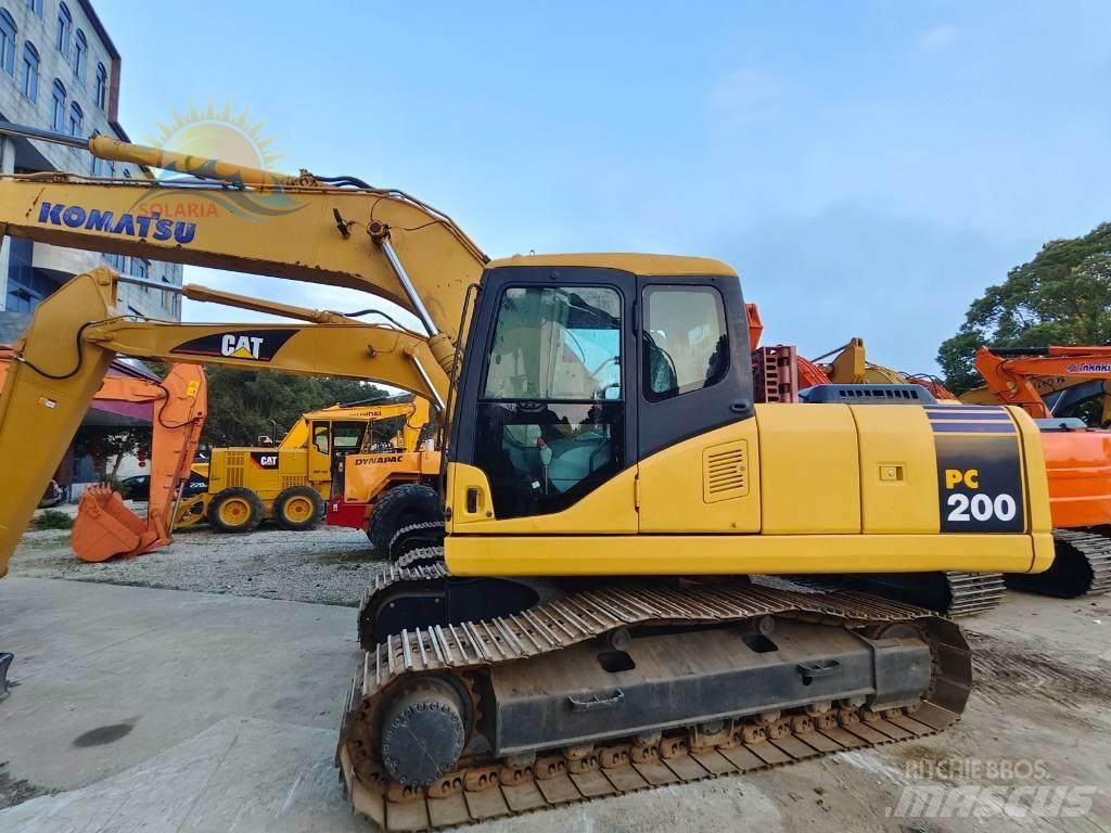 Komatsu PC 200-7 履带挖掘机