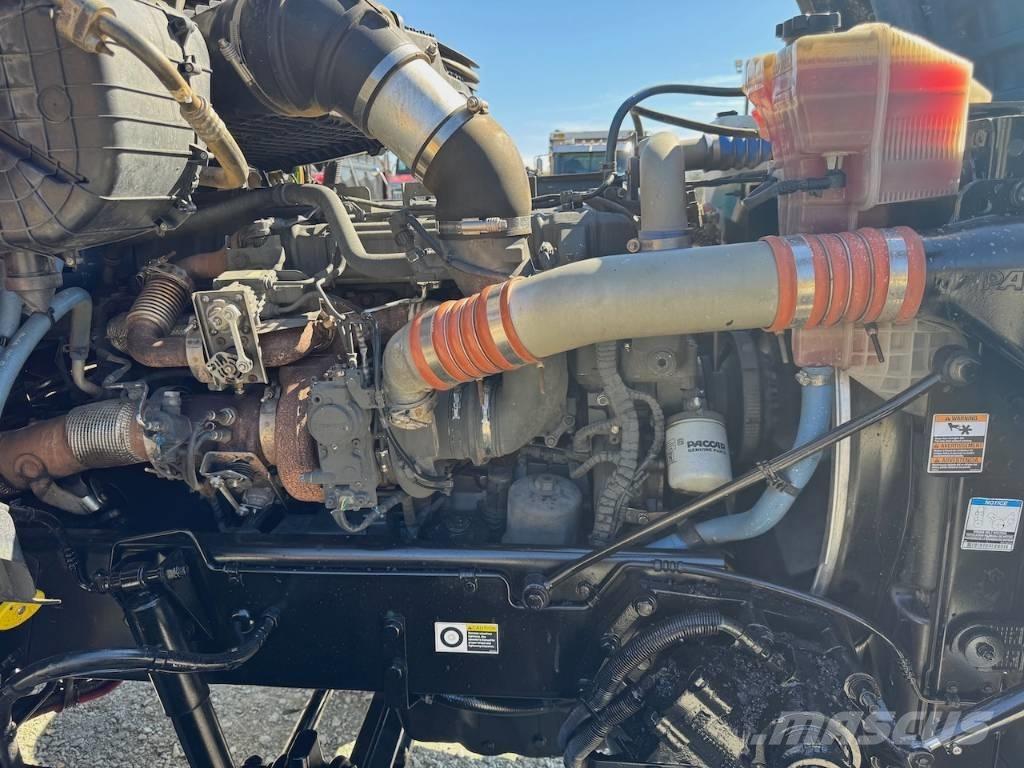 Kenworth T 880 自卸式货车